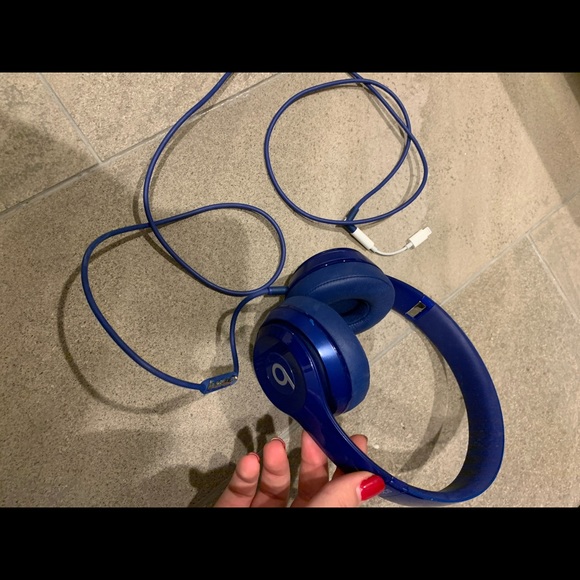 Bose headphones - Picture 3 of 3